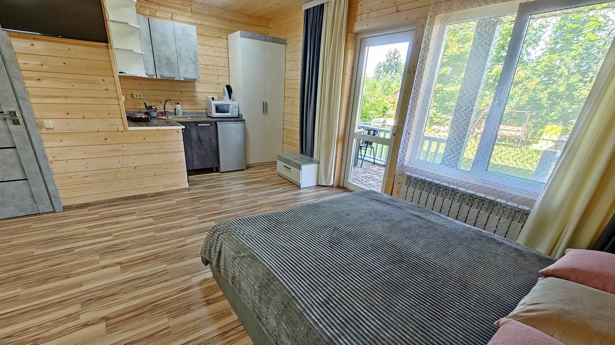 Вместительный шкаф для вещей