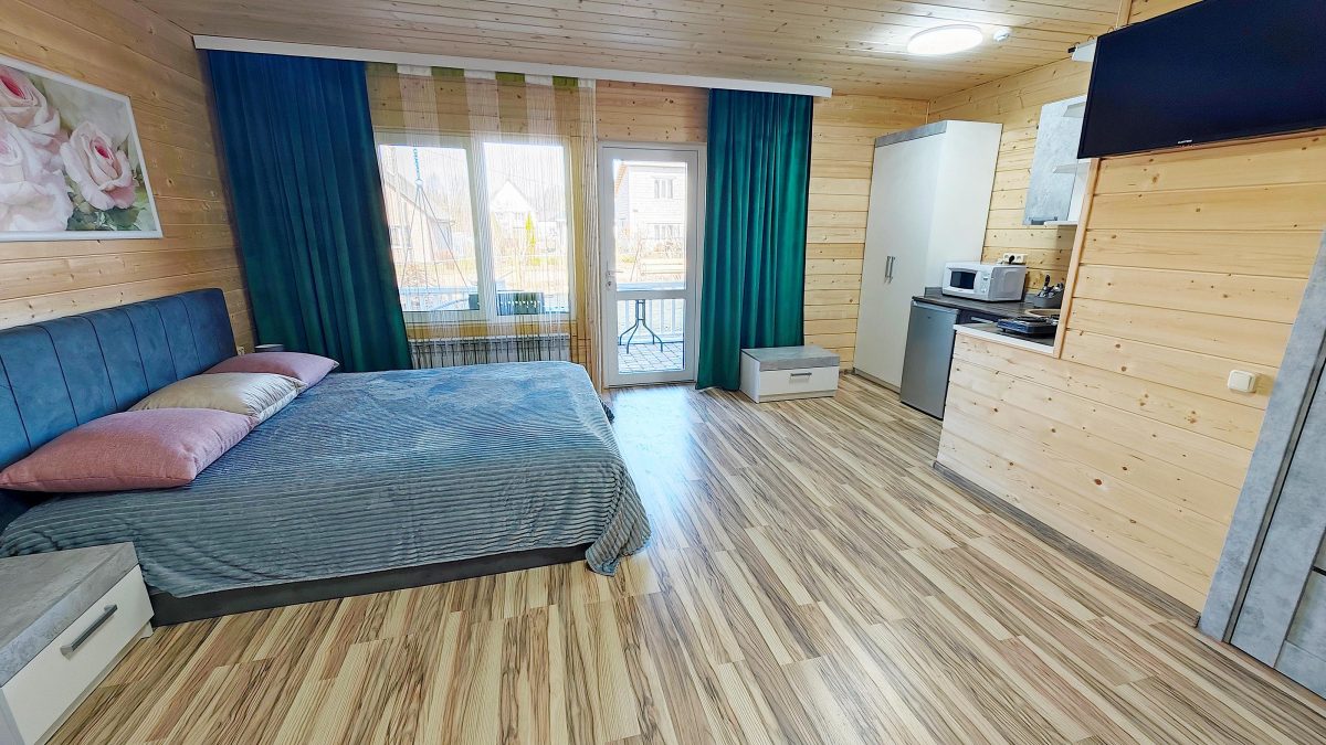 Вместительный шкаф для вещей