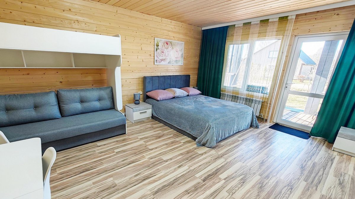 Вместимость не более 5 гостей, включая детей