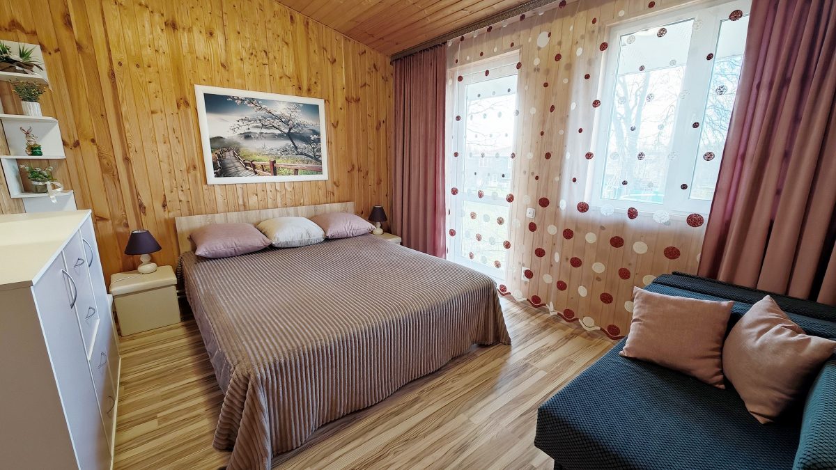 Вместимость не более 7 гостей, включая детей